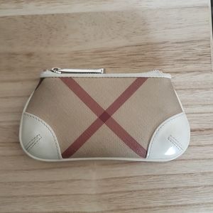 Burberry key holder